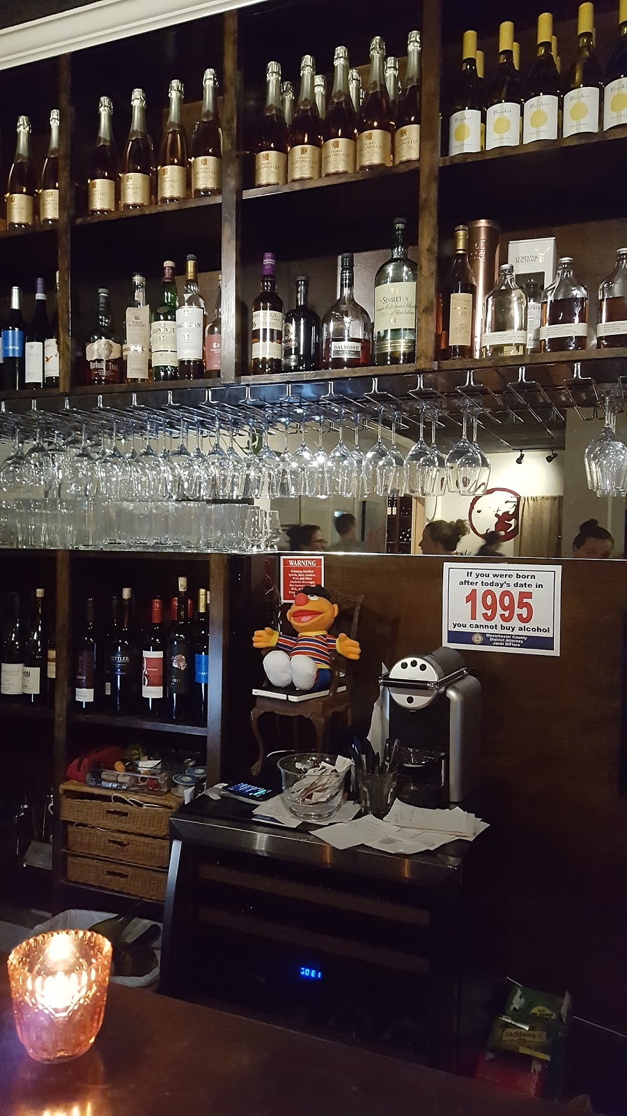 Ernie’s Wine Bar + EATS | restaurant | 7 Pondfield Rd, Bronxville, NY 10708, USA | 9146527859 OR +1 914-652-7859