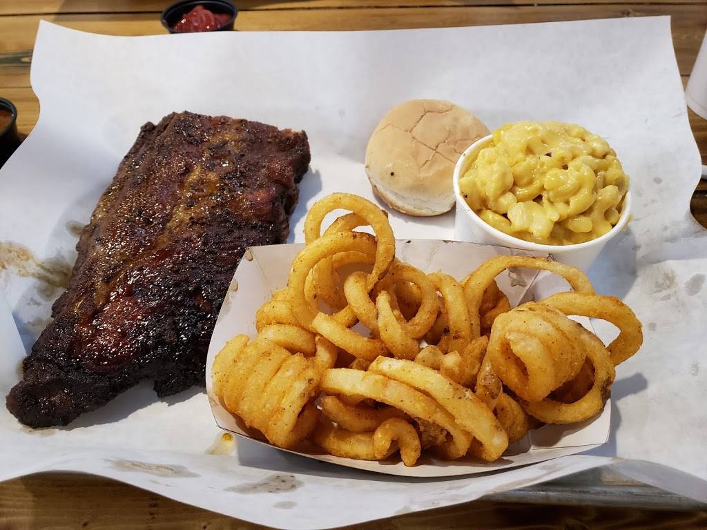 Memphis Jax BBQ | restaurant | Shoppes of St. Johns, 10870, US-1, Ponte Vedra Beach, FL 32081, USA | 9043420078 OR +1 904-342-0078