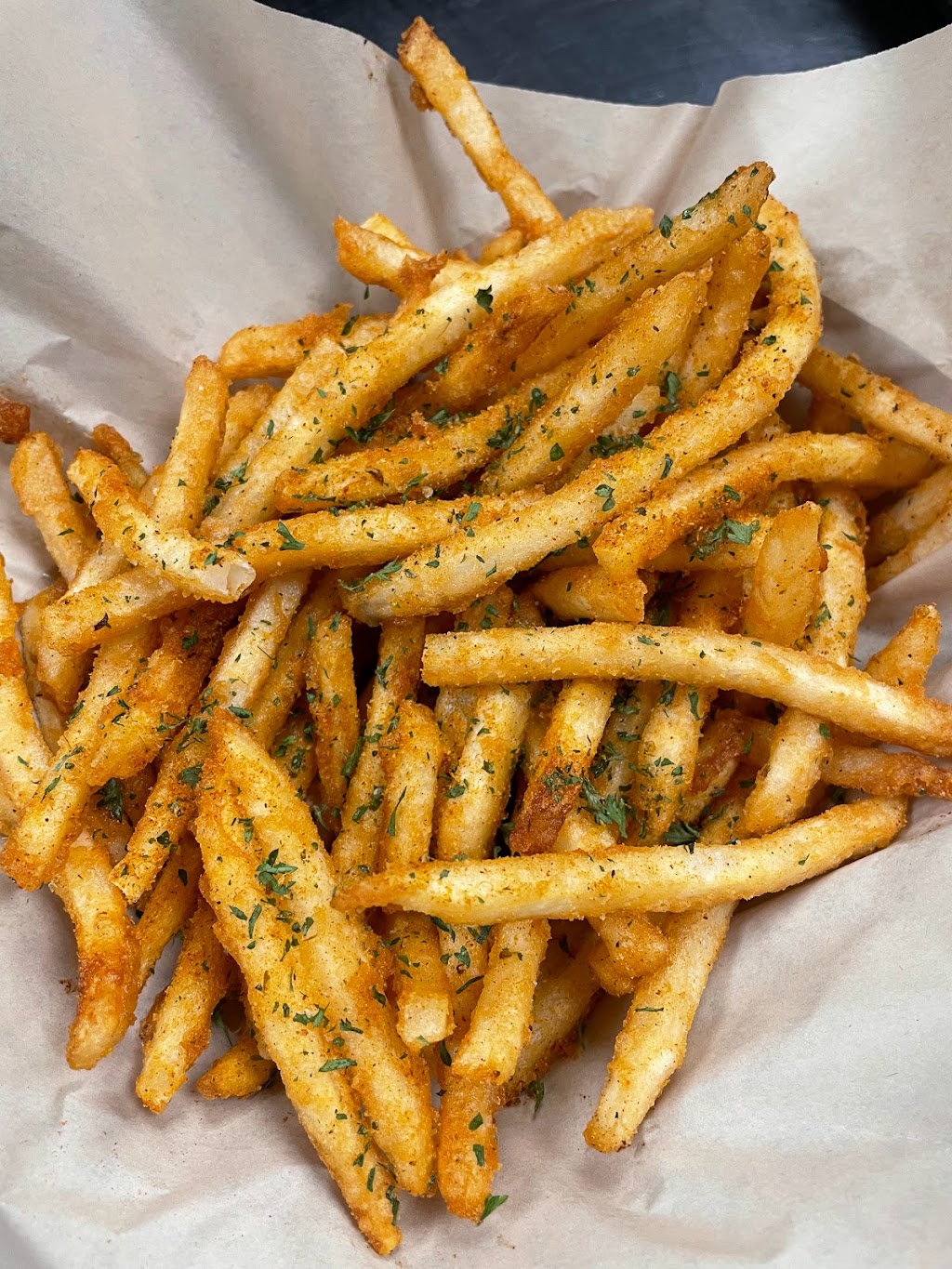 Rickety Cricket Brewing | restaurant | 312 E Beale St, Kingman, AZ 86401, USA | 9282638444 OR +1 928-263-8444