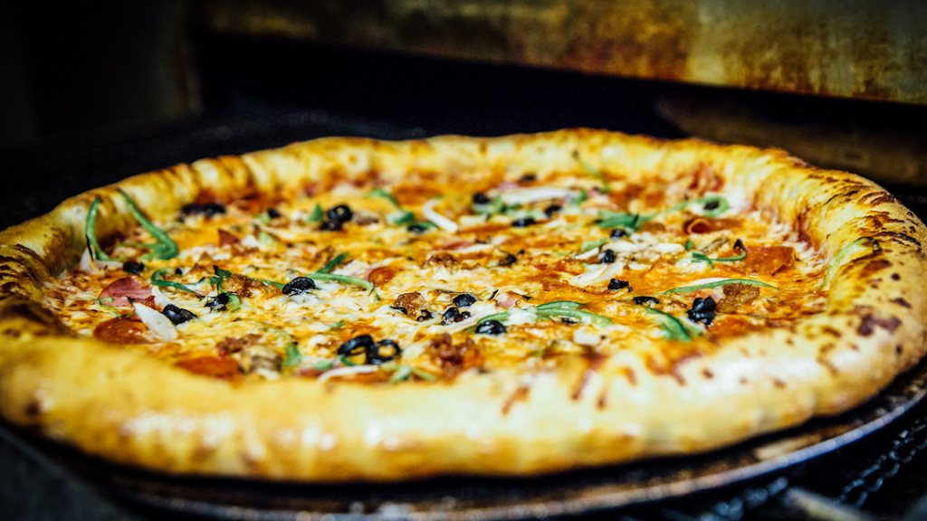 The Garage Pizzeria | restaurant | 1701 N James St, Rome, NY 13440, USA | 3153374055 OR +1 315-337-4055