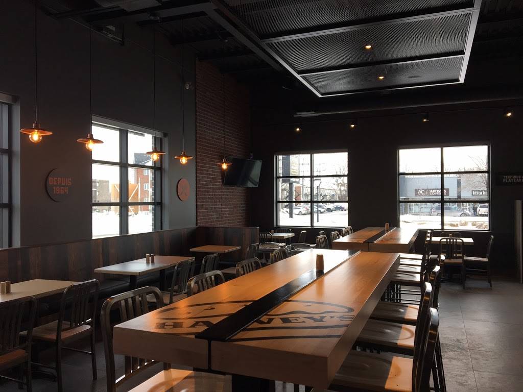 Harveys | restaurant | 12575 Rue Sherbrooke E, Pointe-aux-Trembles, QC H1B 1C8, Canada | 5143855555 OR +1 514-385-5555