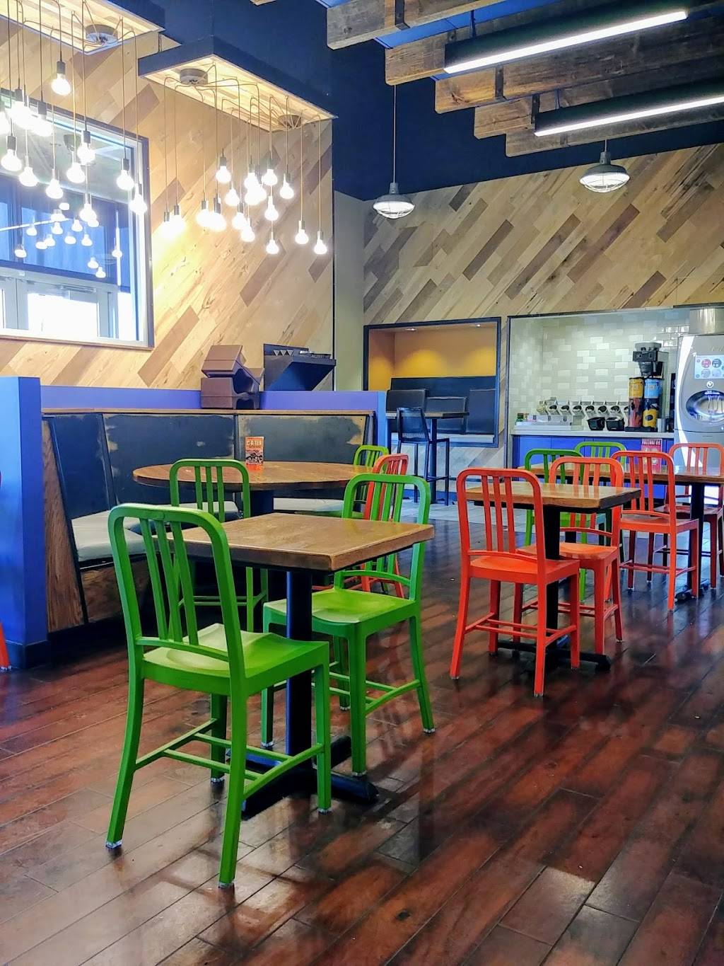 QDOBA Mexican Eats | restaurant | 7201 Hancock Village Dr, Chesterfield, VA 23832, USA | 8047390476 OR +1 804-739-0476