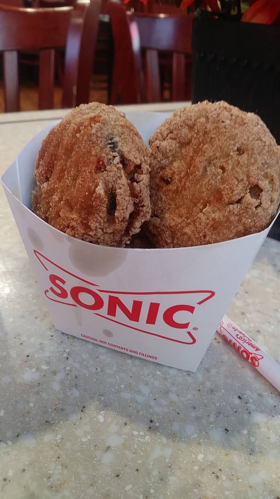 Sonic Drive-In | restaurant | 915 Summit Ave, Greensboro, NC 27405, USA | 3363780020 OR +1 336-378-0020