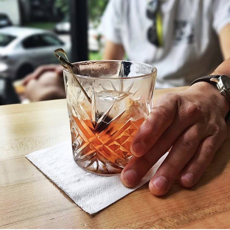 Literary Tavern | restaurant | 1031 Literary Rd, Cleveland, OH 44113, USA | 2168621916 OR +1 216-862-1916