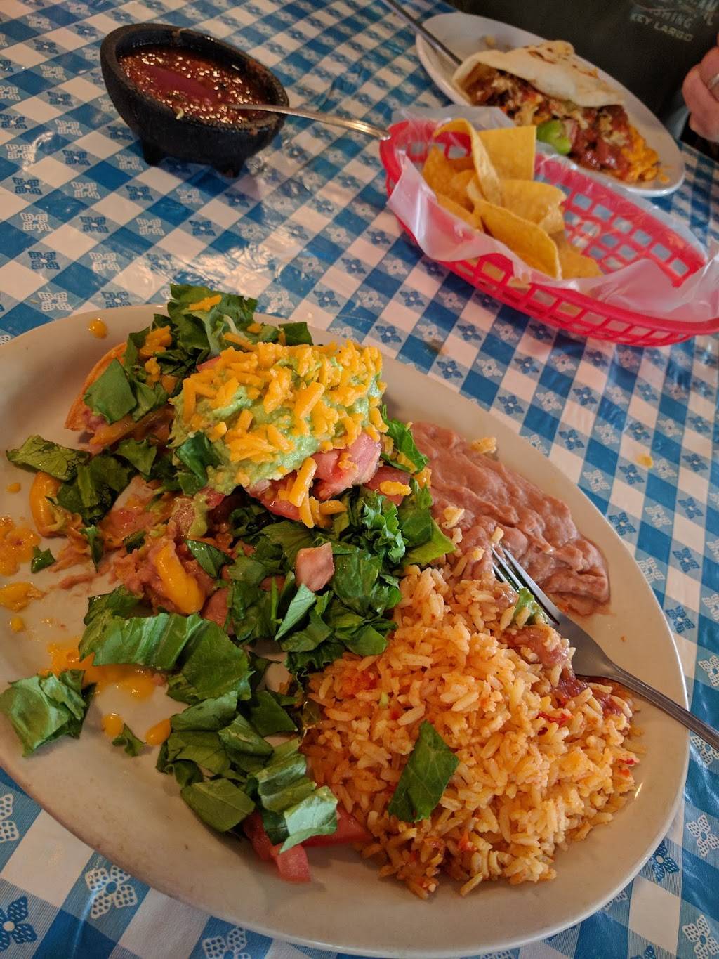 Mannys Cafe | restaurant | 7 US-87 BUS, Comfort, TX 78013, USA | 8309953060 OR +1 830-995-3060