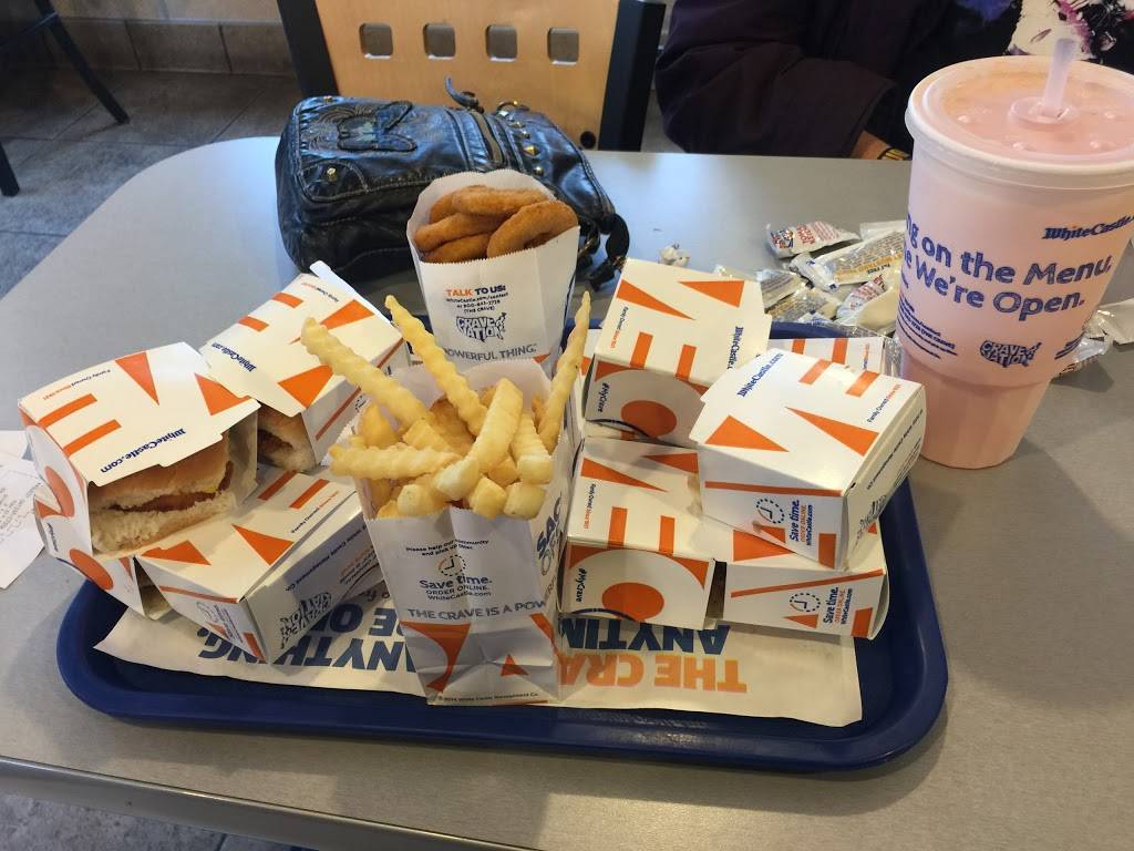 White Castle | restaurant | 4053 US-1, Monmouth Junction, NJ 08852, USA | 7322740010 OR +1 732-274-0010