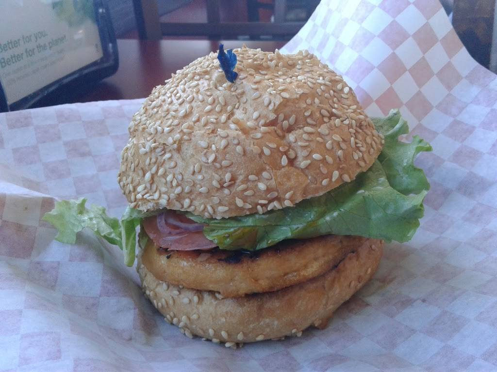 Mainstreet Burger & Brew | restaurant | 1116 Main St, Watsonville, CA 95076, USA | 8315364632 OR +1 831-536-4632