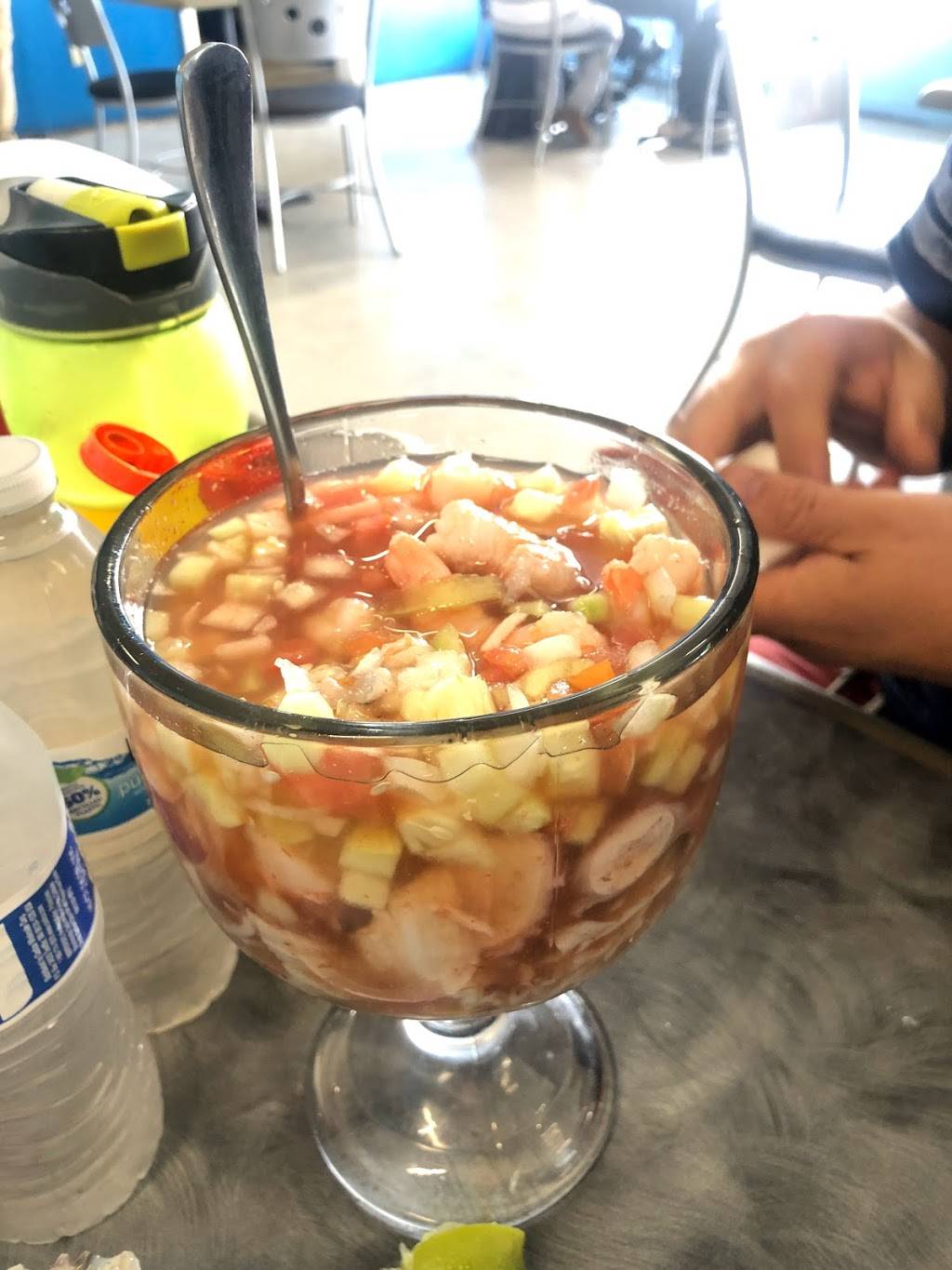 Mariscos Puerto Vallarta | restaurant | 17 Porter Dr, Royal Oaks, CA 95076, USA | 8317224140 OR +1 831-722-4140