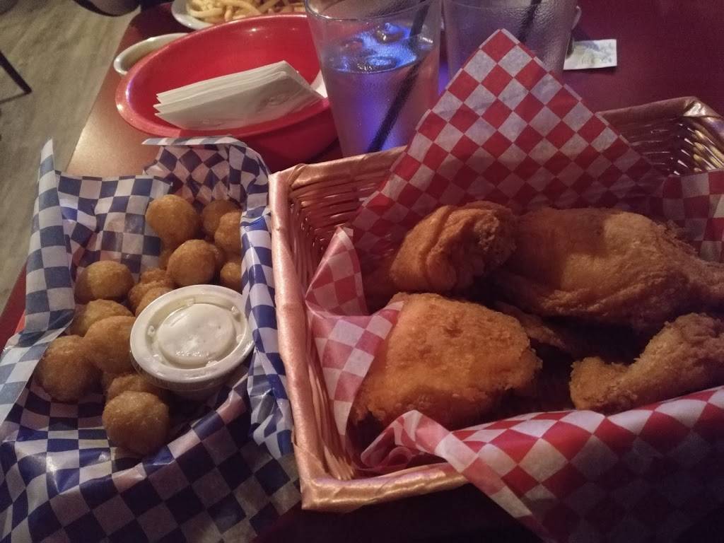 McCarthys Bar & Grill | restaurant | 450 Trudeau Dr, Sarnia, ON N7S 6H4, Canada | 5194911000 OR +1 519-491-1000