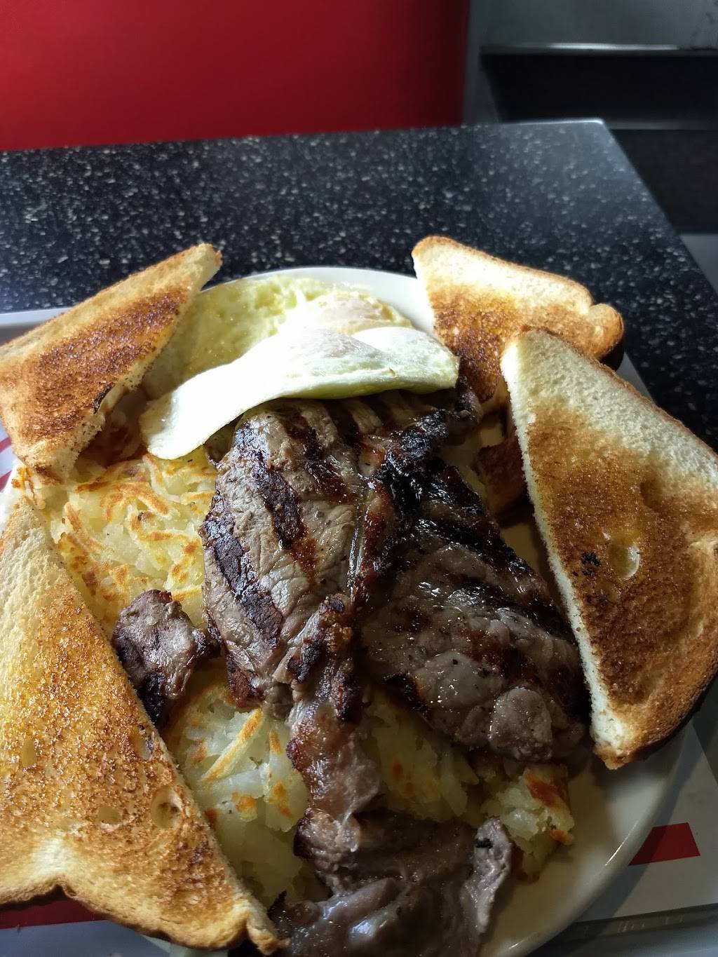 Fantastic Burgers | restaurant | 3665 Santa Fe Ave, Long Beach, CA 90810, USA | 5624248002 OR +1 562-424-8002