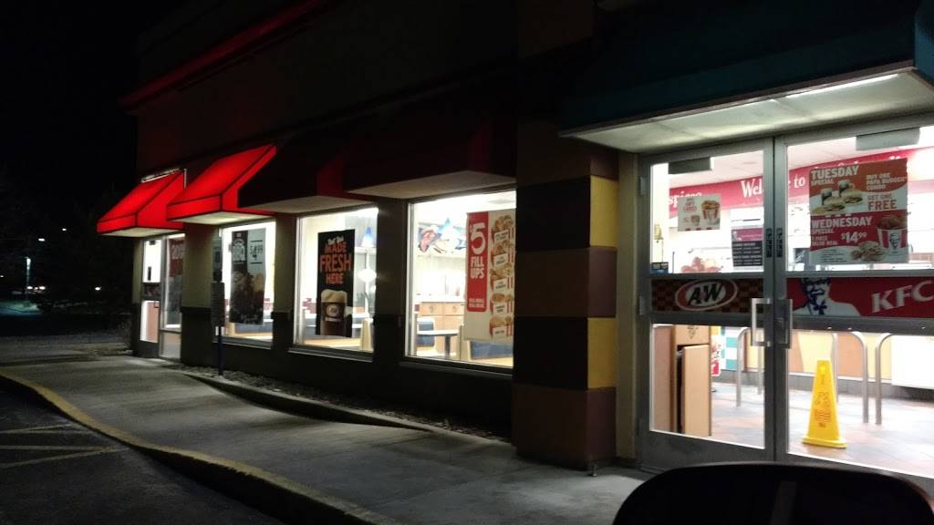 KFC | restaurant | 7384 McLaughlin Rd, Falcon, CO 80831, USA | 7194954211 OR +1 719-495-4211