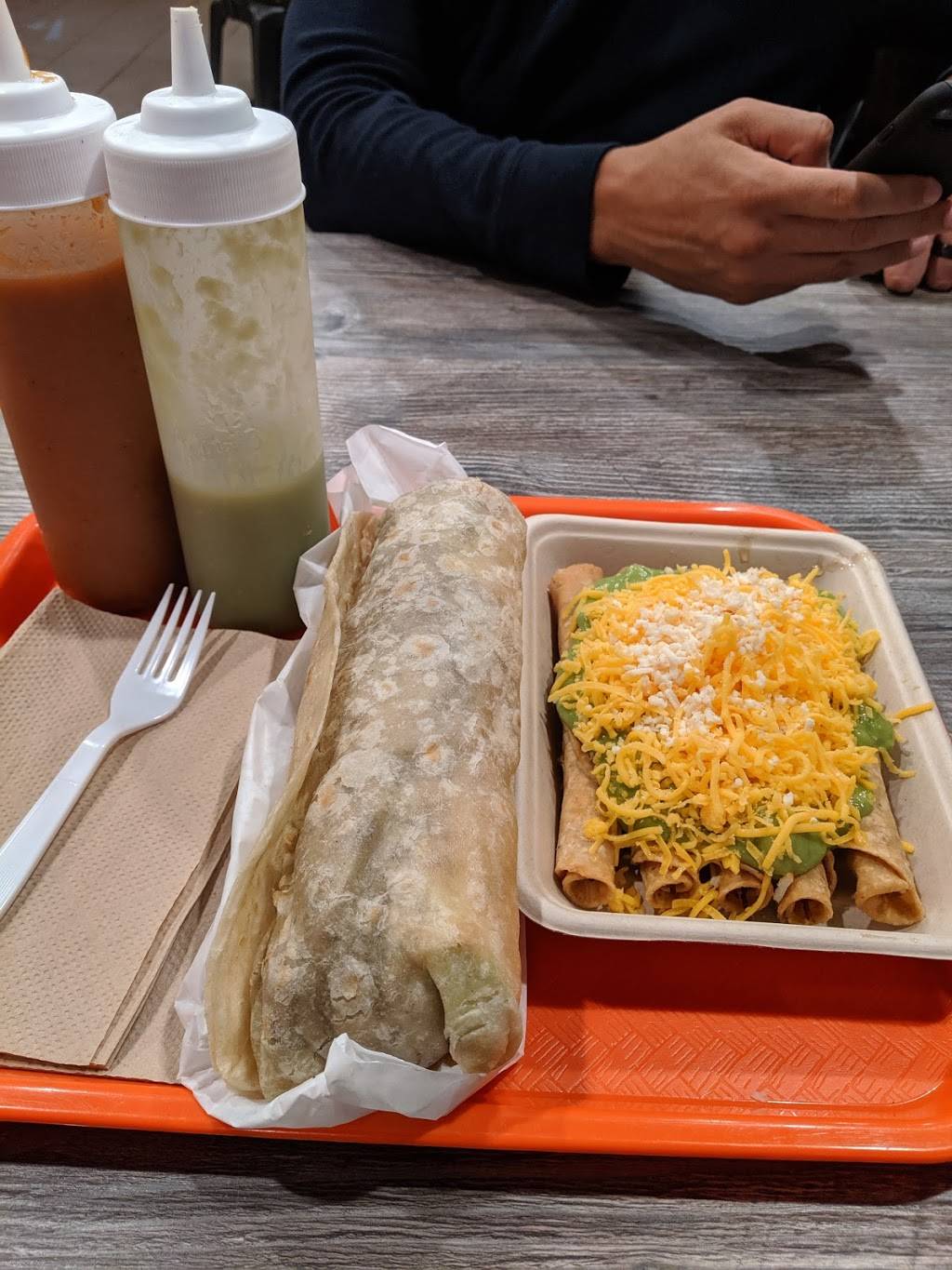 Roberto’s Taco Shop Pacific Beach | restaurant | 1858 Garnet Ave, San Diego, CA 92109, USA | 8588867243 OR +1 858-886-7243