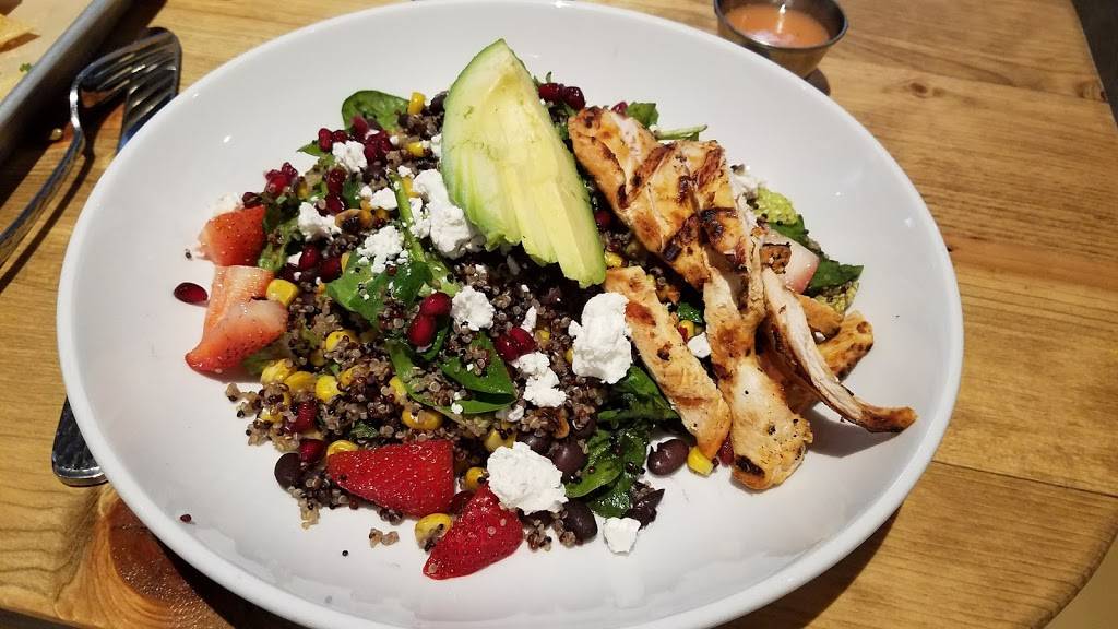 Loco Patron Brewery | restaurant | 14950 N Northsight Blvd, Scottsdale, AZ 85260, USA | 4806997271 OR +1 480-699-7271