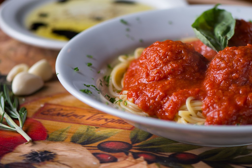 Rotelli Pizza & Pasta | restaurant | 163 S Pompano Pkwy, Pompano Beach, FL 33069, USA | 9549774466 OR +1 954-977-4466