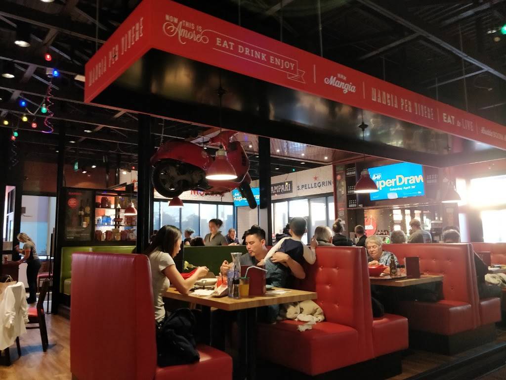 East Side Marios Mississauga Dundas | restaurant | 1488 Dundas St E, Mississauga, ON L4X 1L4, Canada | 9052735818 OR +1 905-273-5818