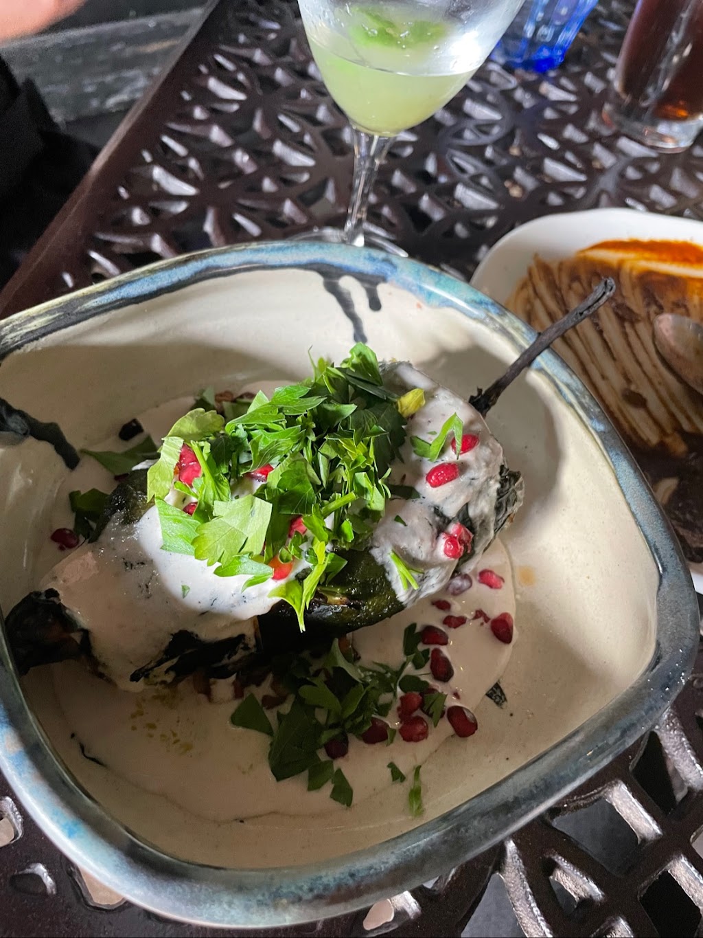 La Dama Mexican Kitchen & Bar | restaurant | 839 S 2nd St, Milwaukee, WI 53204, USA | 4146452606 OR +1 414-645-2606