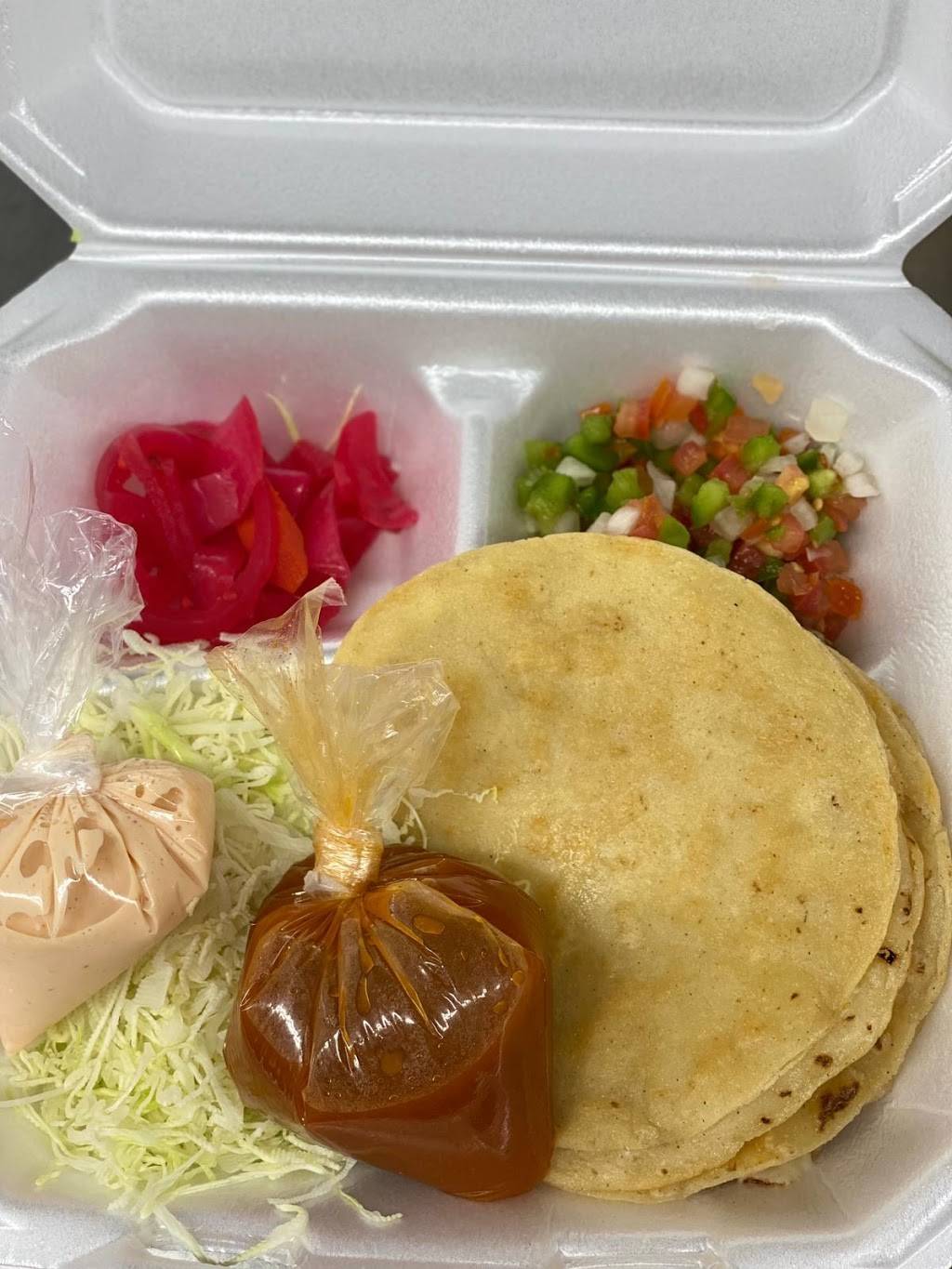 Katrachitas | restaurant | 6003 Gulf Fwy, Houston, TX 77023, USA | 3464934042 OR +1 346-493-4042