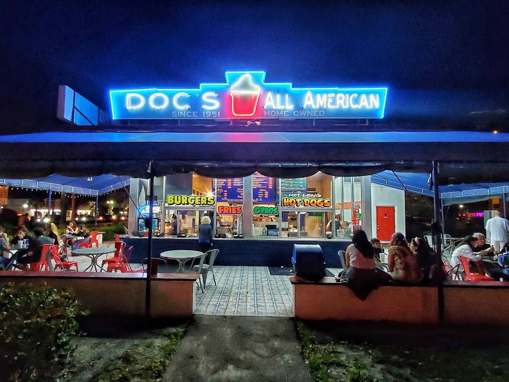 Docs All American | restaurant | 10 N Swinton Ave, Delray Beach, FL 33444, USA | 5612783627 OR +1 561-278-3627