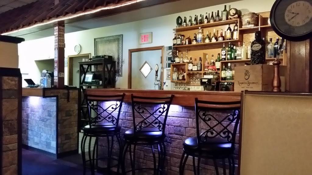 Franks West Italian Restaurant & Pizzeria | restaurant | 11238 Patterson Ave, Richmond, VA 23238, USA | 8047548380 OR +1 804-754-8380