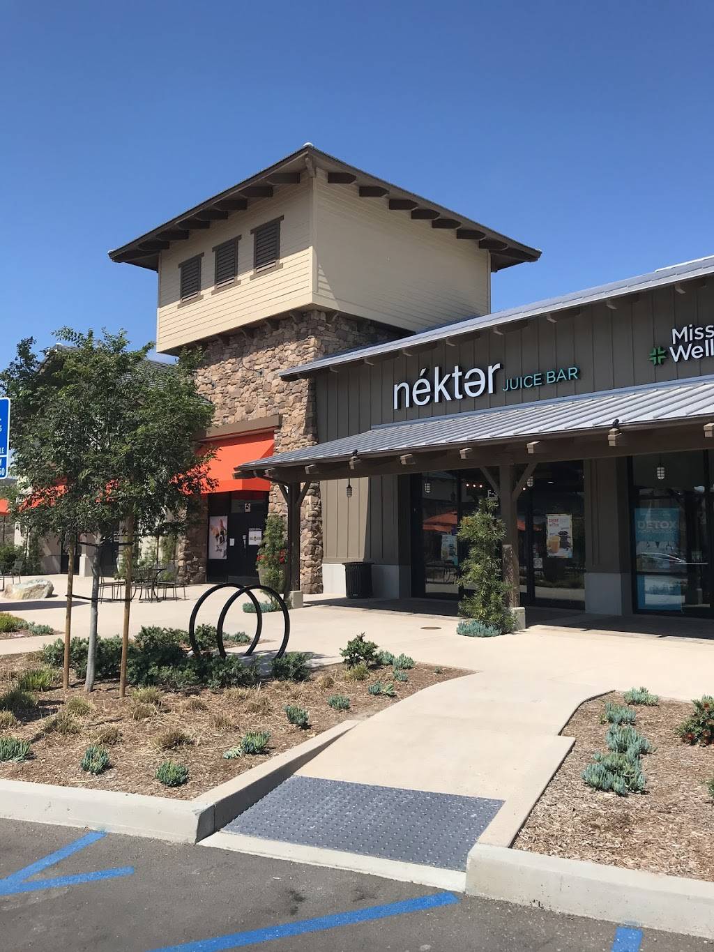 Nekter Juice Bar | cafe | 30893 Gateway Pl ste f-3, Mission Viejo, CA 92694, USA | 9492266123 OR +1 949-226-6123