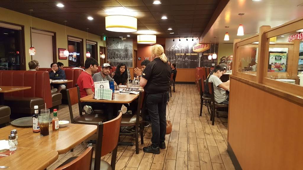 Dennys | restaurant | 1555 E F St, Oakdale, CA 95361, USA | 2098470242 OR +1 209-847-0242