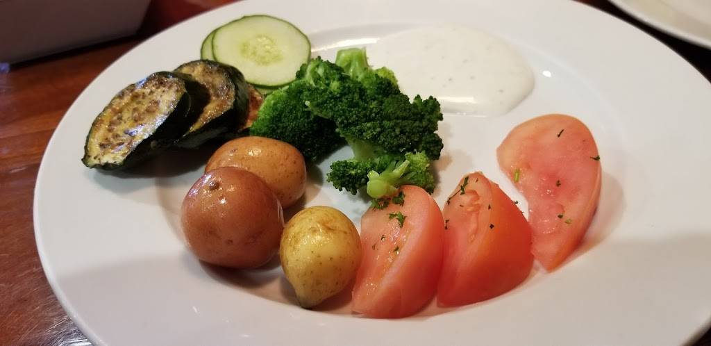 Gauchos Brazilian Steakhouse | restaurant | 8810 S Emerson Ave ste p, Indianapolis, IN 46237, USA | 3173001306 OR +1 317-300-1306