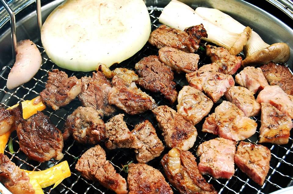 Meat Love Korean BBQ | restaurant | 1145 S Western Ave, Los Angeles, CA 90006, USA | 3233730700 OR +1 323-373-0700