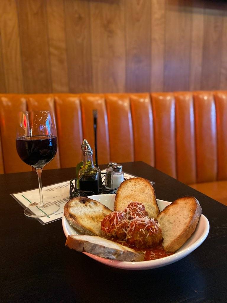 STACYS PLACE | restaurant | 441 W Lake St, Addison, IL 60101, USA | 6305194430 OR +1 630-519-4430