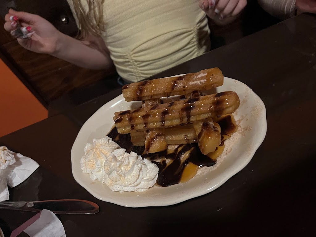 La Bamba Tacos & Tequila | restaurant | 15 Sandwich St, Plymouth, MA 02360, USA | 7743435126 OR +1 774-343-5126