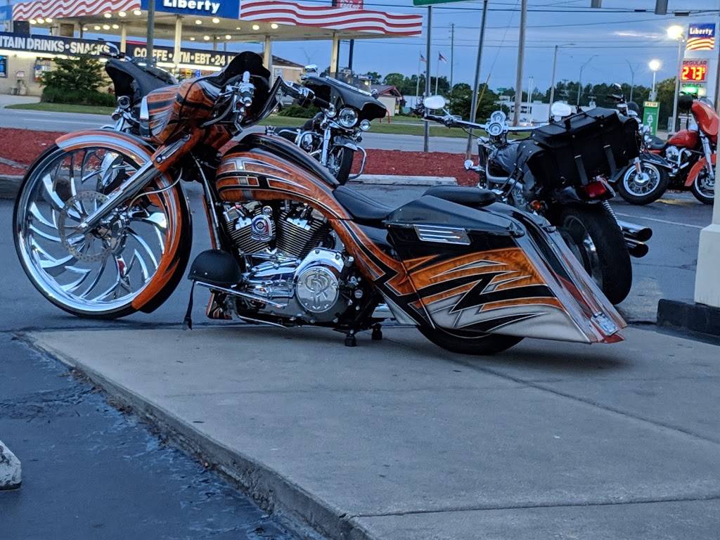 Village Station 1893 Restaurant | restaurant | 2744 N Roberts Ave, Lumberton, NC 28358, USA | 9107390211 OR +1 910-739-0211