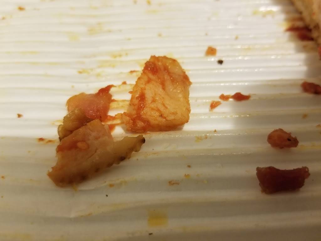 Papa Johns Pizza | restaurant | 16202 Union Tpke, Fresh Meadows, NY 11366, USA | 7185917272 OR +1 718-591-7272