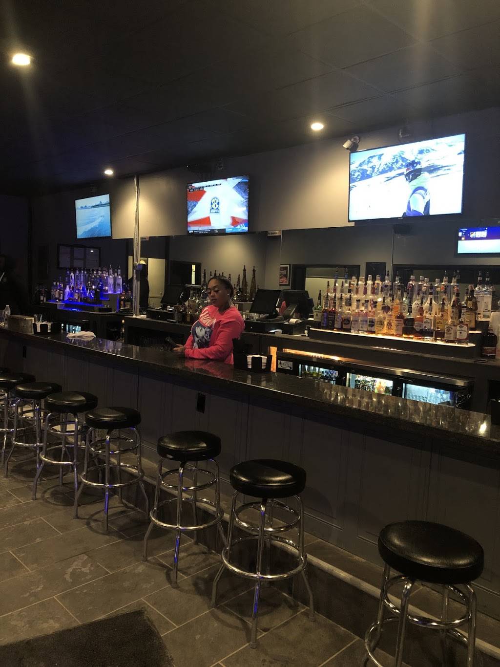 Meet and Greet Bar & Grill | restaurant | 4629 W 130th St, Cleveland, OH 44135, USA | 2163312834 OR +1 216-331-2834