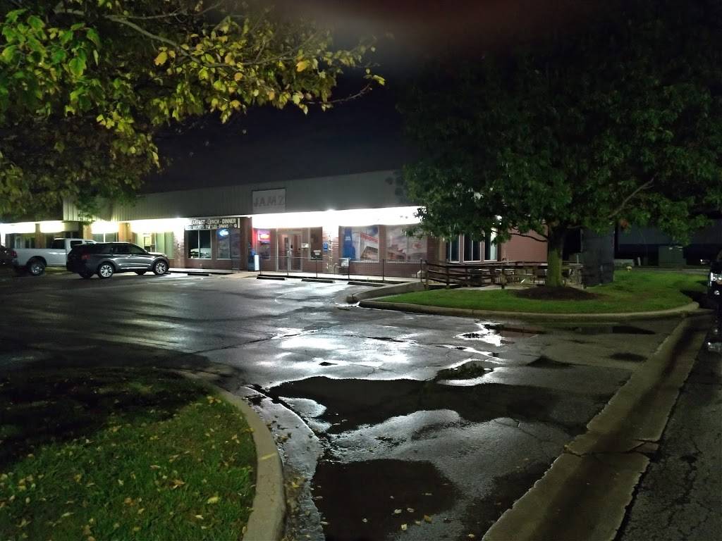 JAMZ BAR and GRILL | restaurant | 11657 Kaw Dr, Kansas City, KS 66111, USA | 9134412900 OR +1 913-441-2900