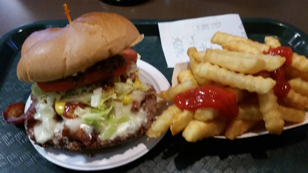 Bill Grays Gates | restaurant | 2987 Buffalo Rd, Rochester, NY 14624, USA | 5852473940 OR +1 585-247-3940