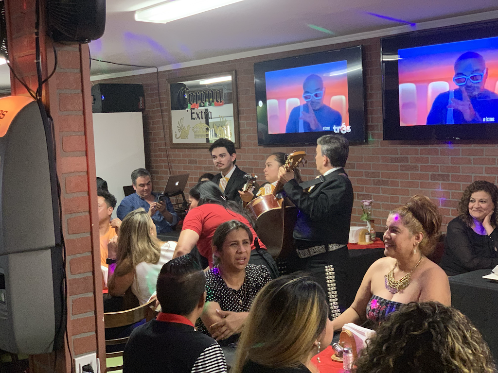 Spencerville Deli Beer & Wine | restaurant | 2215 Spencerville Rd, Spencerville, MD 20868, USA | 3014767800 OR +1 301-476-7800