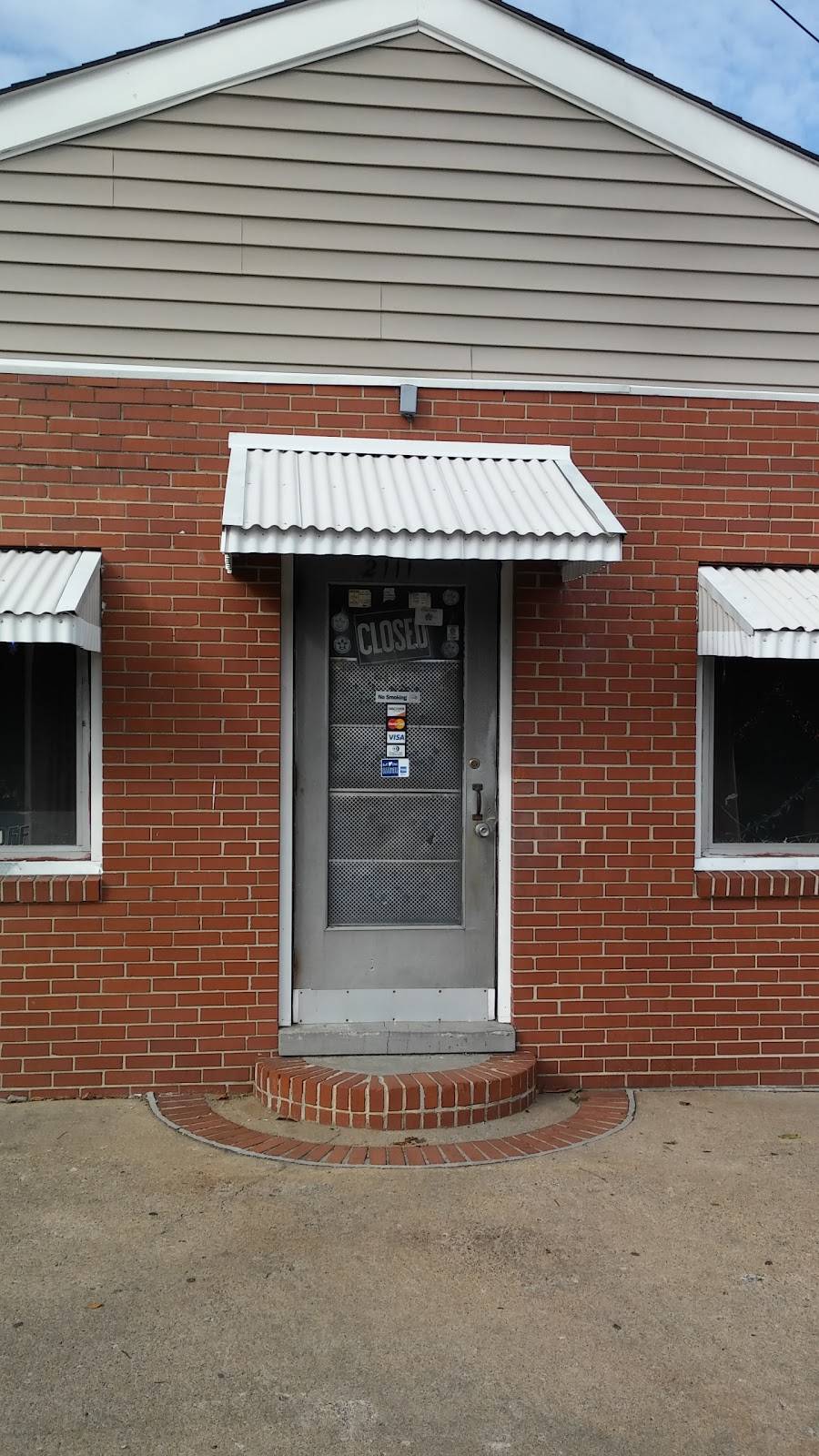 Casbar Restaurant | restaurant | 2111 Shell Rd, Hampton, VA 23661, USA | 7577221129 OR +1 757-722-1129