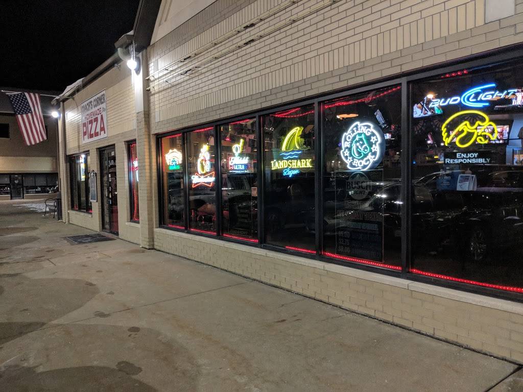 Coaches Corner | restaurant | 749 Mormon Trek Blvd, Iowa City, IA 52246, USA | 3193589080 OR +1 319-358-9080