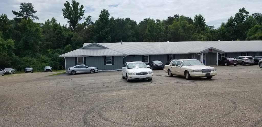 Jordans Fish Camp | restaurant | 694 US-45, State Line, MS 39362, USA | 6018487721 OR +1 601-848-7721