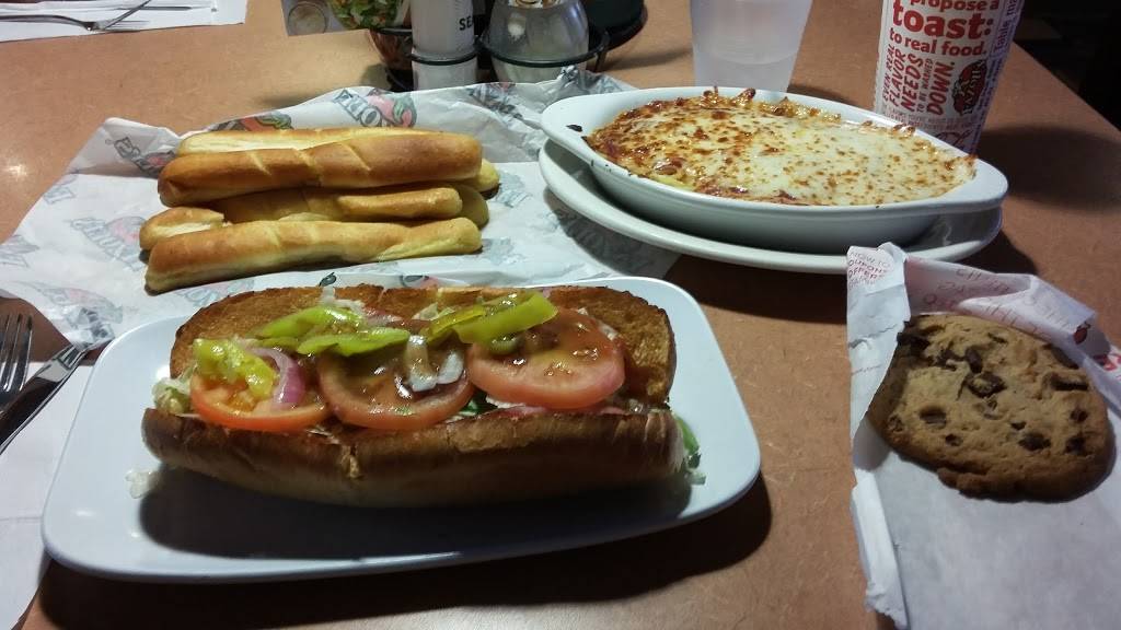 Fazolis | restaurant | 317 W McKinley Ave, Mishawaka, IN 46545, USA | 5742552551 OR +1 574-255-2551