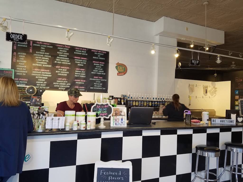 Rockin Nutrition | restaurant | 302 W 1st St, Dixon, IL 61021, USA | 8157392872 OR +1 815-739-2872