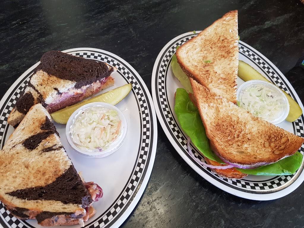 Heidis Brooklyn Deli | restaurant | 2239 Prairie Center Pkwy Unit #A, Brighton, CO 80601, USA | 3036559510 OR +1 303-655-9510