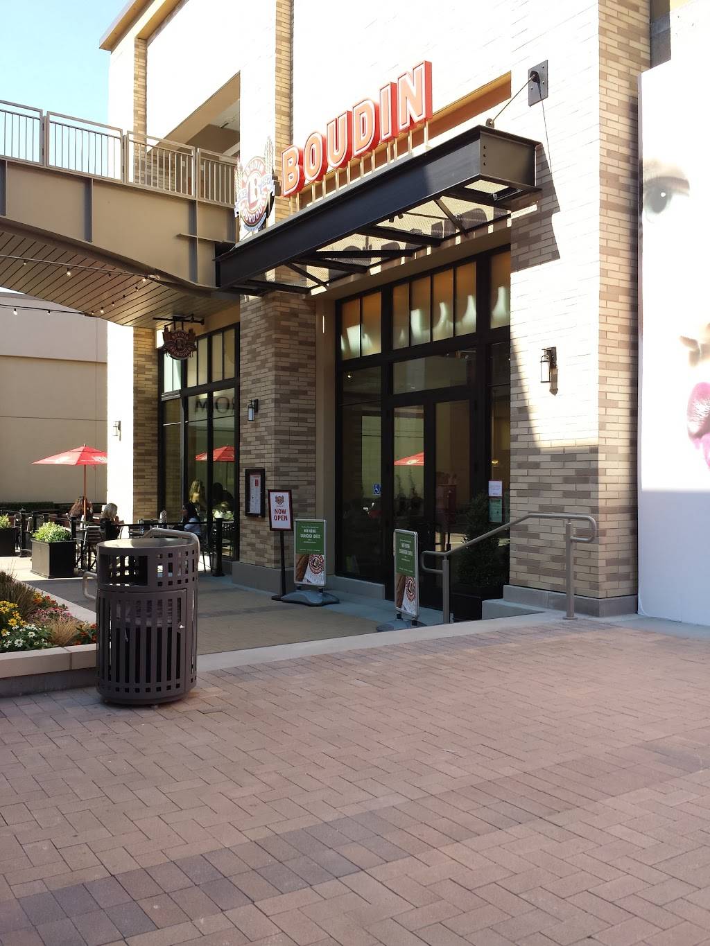 Boudin SF | bakery | 12 Broadway Ln #1000, Walnut Creek, CA 94596, USA | 9259354375 OR +1 925-935-4375