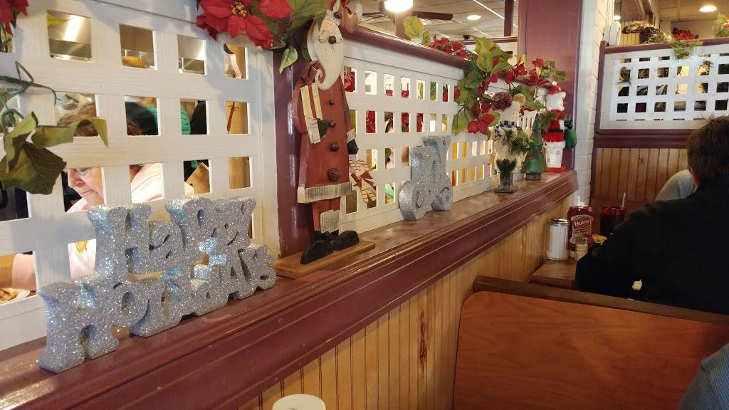 Papermill Place | restaurant | 2214 Papermill Rd, Winchester, VA 22601, USA | 5406671136 OR +1 540-667-1136