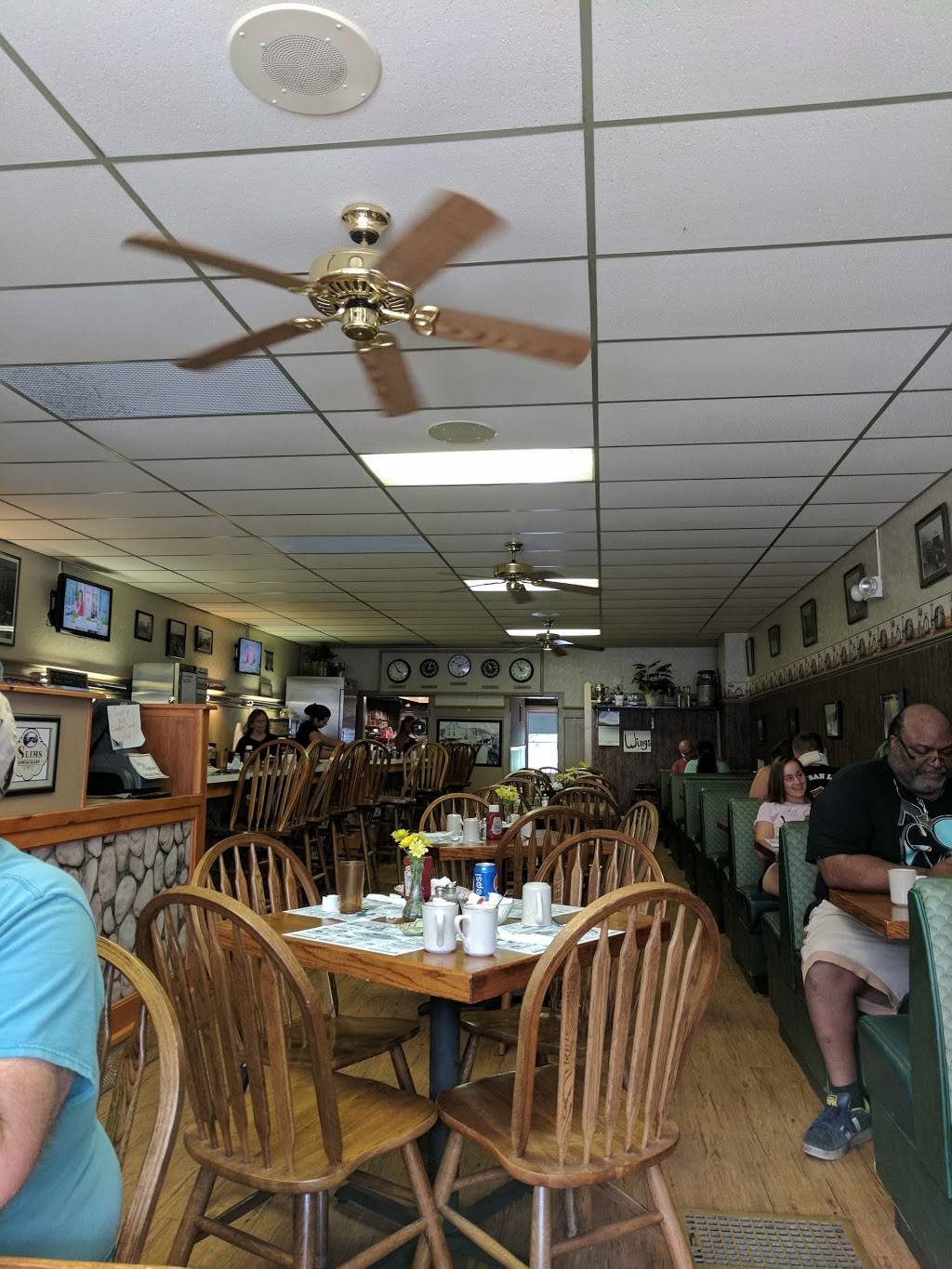 Slims | restaurant | 129 Main St, Boonville, NY 13309, USA | 3159425376 OR +1 315-942-5376