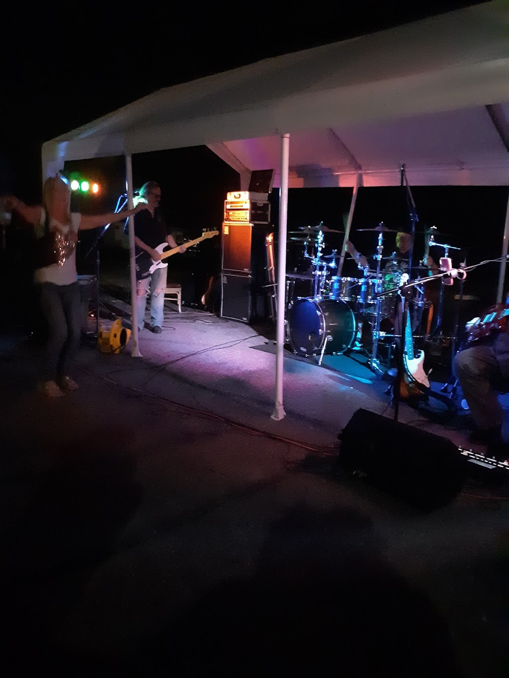 Saints Again | restaurant | 517 E Michigan Ave, Battle Creek, MI 49014, USA | 2697530053 OR +1 269-753-0053