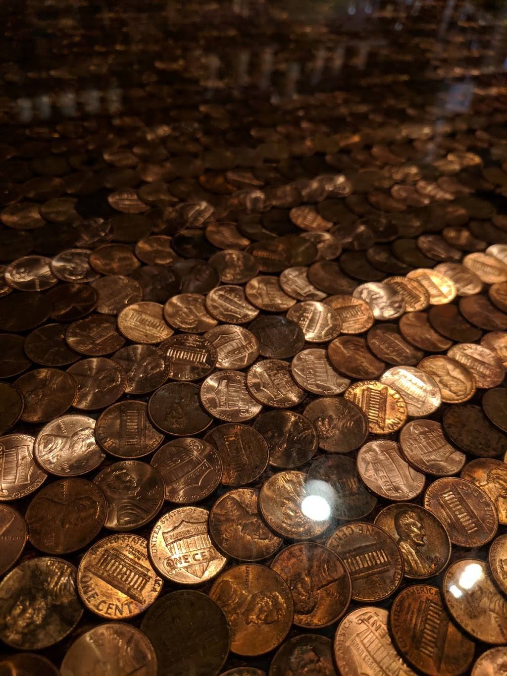 The Lincoln Pub & Grub | restaurant | 609 E Olive Ave Suite A, Fresno, CA 93728, USA | 5592302433 OR +1 559-230-2433