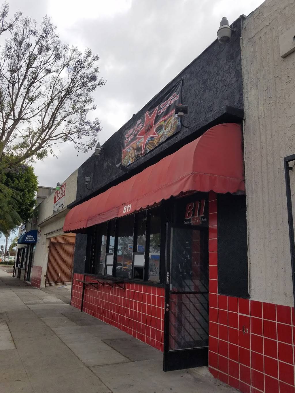 Billionaire Burger Boyz Compton | restaurant | 811 S Long Beach Blvd, Compton, CA 90221, USA | 3105544116 OR +1 310-554-4116