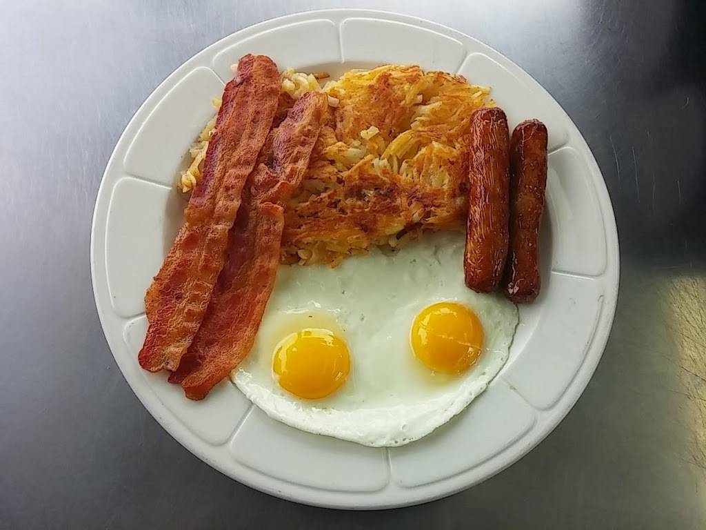 Riverwalk burgers and grill | restaurant | 3812 Pierce St, Riverside, CA 92503, USA | 9513530919 OR +1 951-353-0919