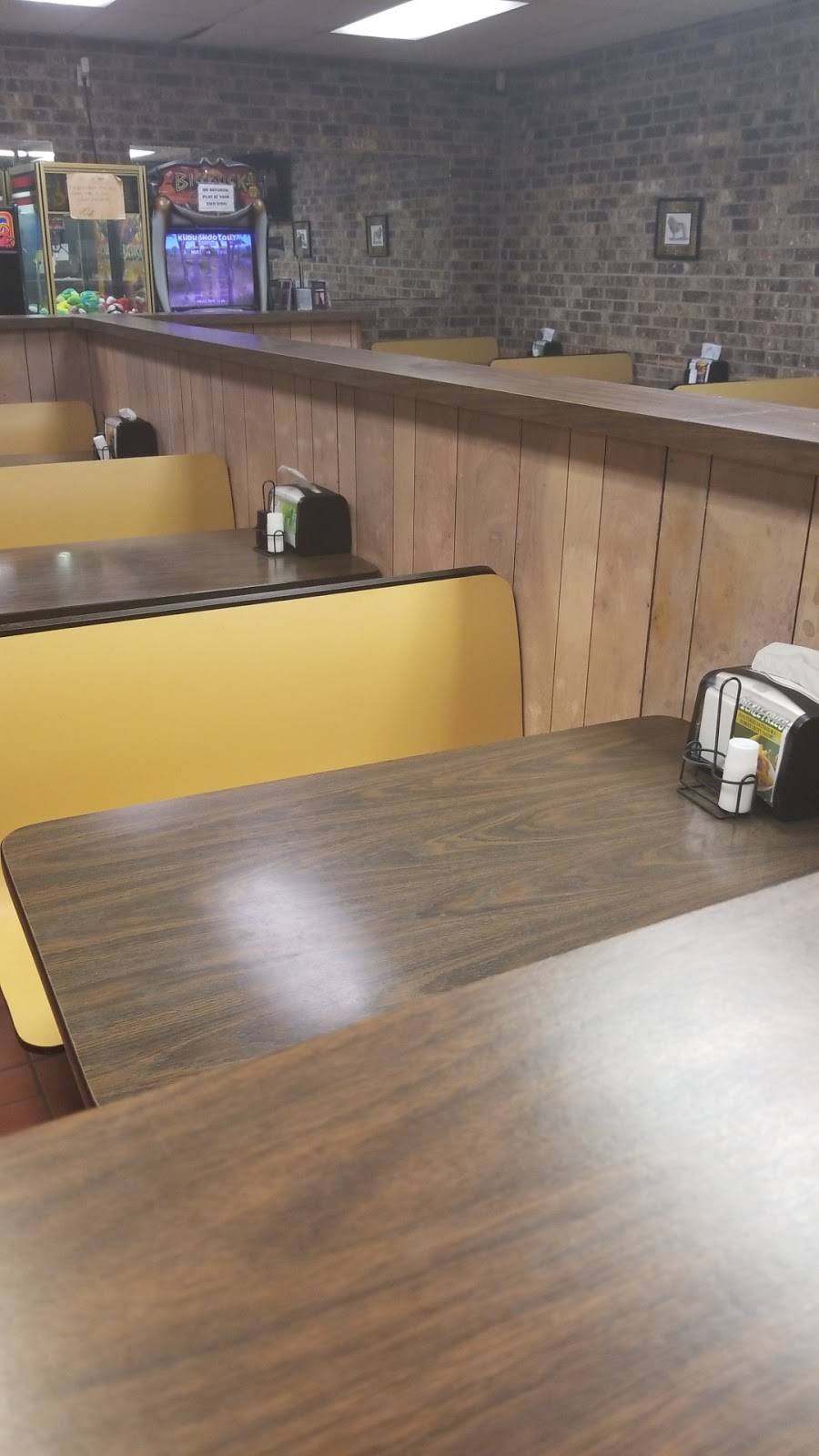 Red Top Restaurant | restaurant | 201 E Main St, Clute, TX 77531, USA | 9792654232 OR +1 979-265-4232