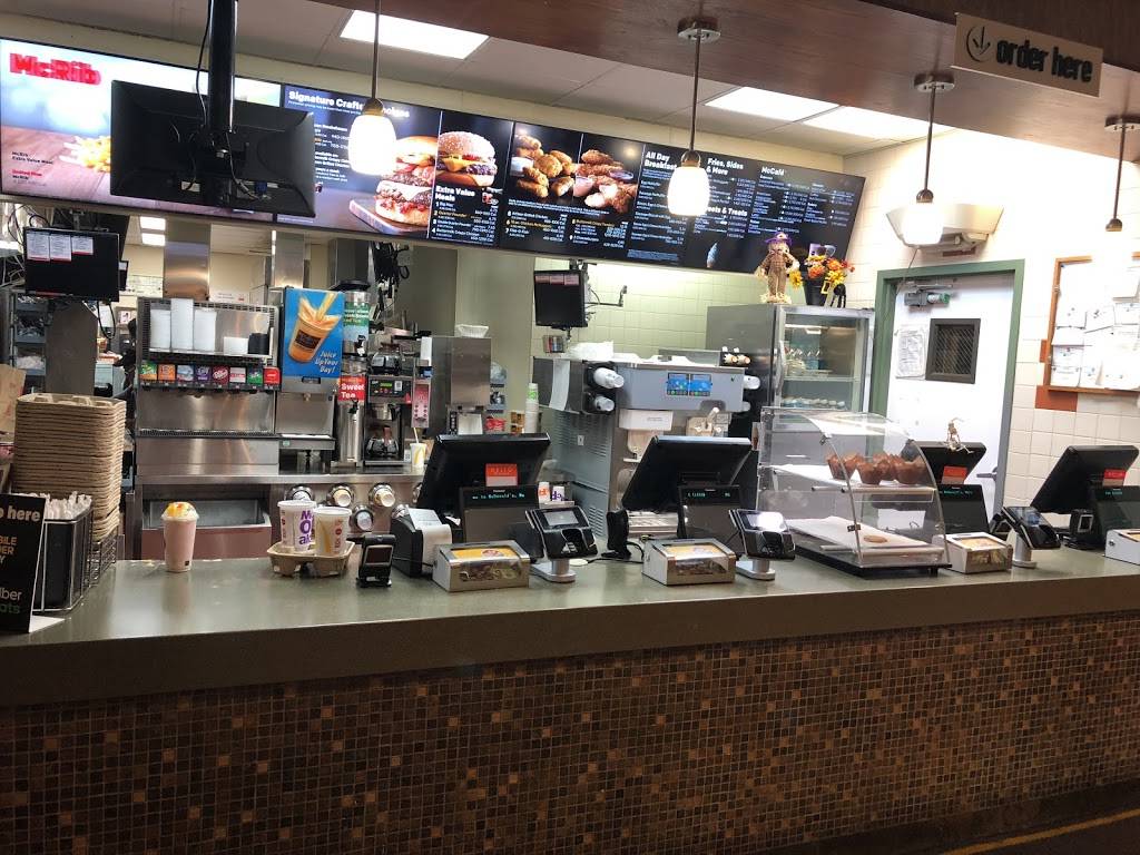 McDonalds | cafe | 2525 S Martin Luther King Dr, Chicago, IL 60616, USA | 3128428643 OR +1 312-842-8643